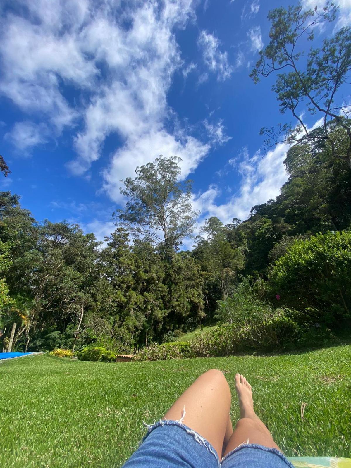 Linda Casa Em Mury,com Riacho E Lareira Сasa de vacaciones *
