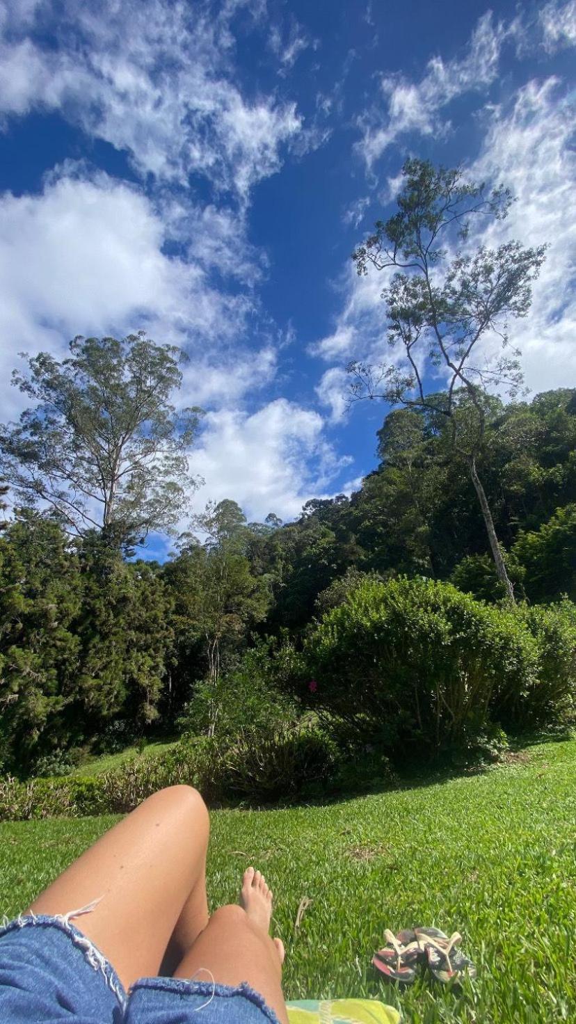Linda Casa Em Mury,com Riacho E Lareira *