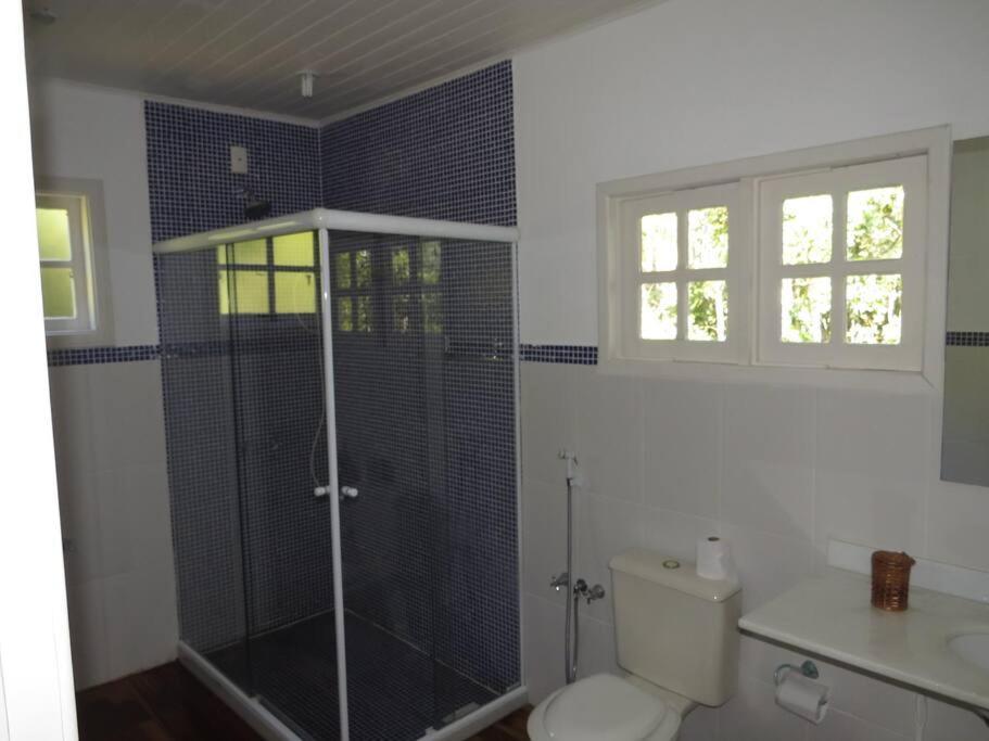 Linda Casa Em Mury,com Riacho E Lareira Сasa de vacaciones *