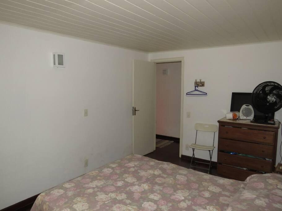Linda Casa Em Mury,com Riacho E Lareira * Nova Friburgo