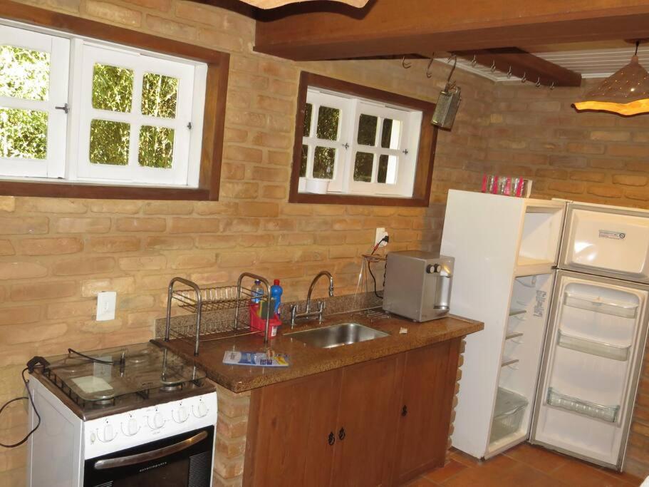 Linda Casa Em Mury,com Riacho E Lareira Holiday home *
